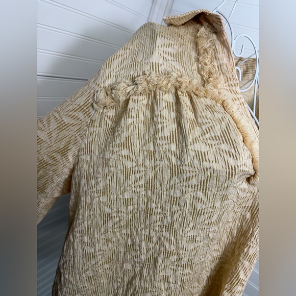 Solitaire Beige Textured Women's Blouse - Picture 7 of 7